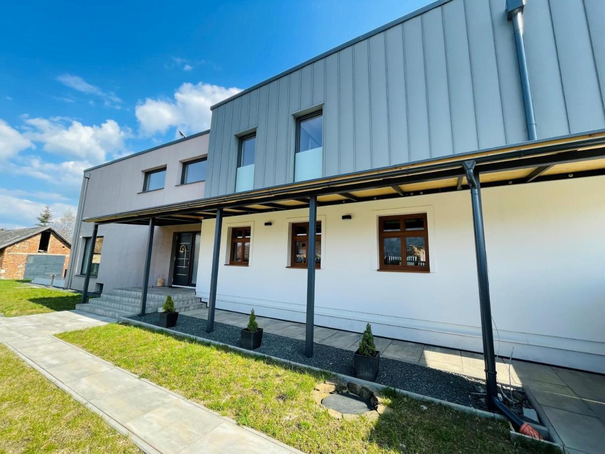 Apartmany 400 Vel'ka Lomnica Exteriör bild