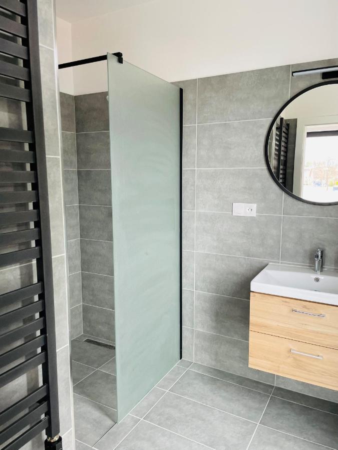 Apartmany 400 Vel'ka Lomnica Exteriör bild